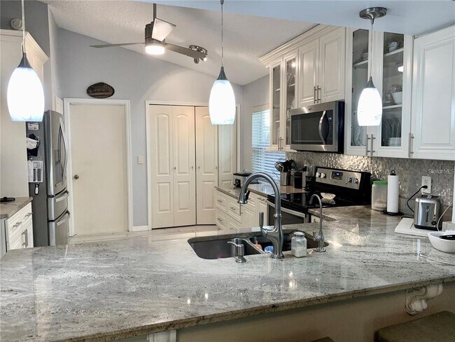 Building Photo - 8553 Manassas Rd