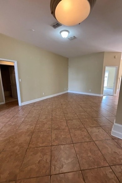 Building Photo - 4909 Park View Ct