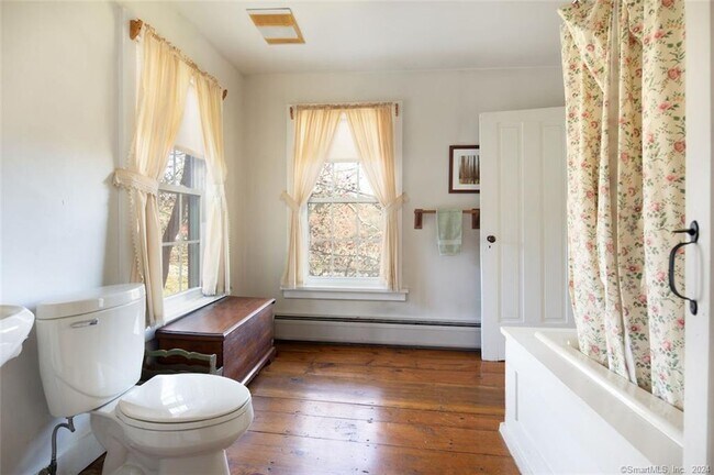 Building Photo - 27 Cherry Hill Rd