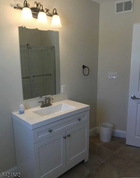 Building Photo - 237 Closter Dock Rd