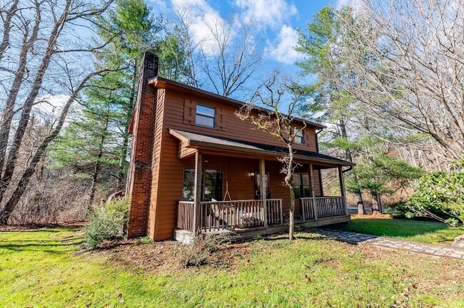 Primary Photo - 112 Wickham Square