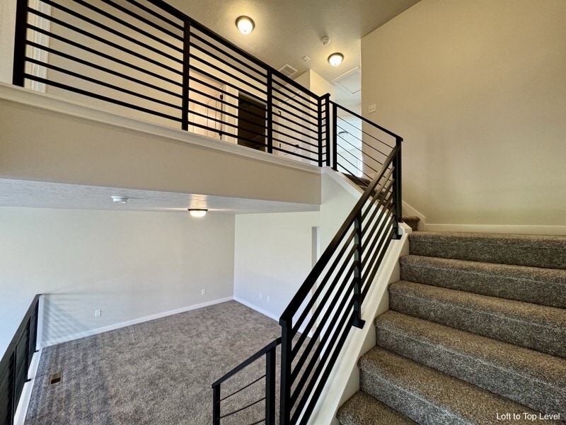 Building Photo - 476 S 700 W