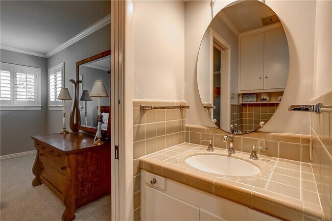 Building Photo - Beautiful Home in Tanglewood
