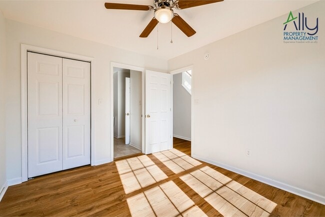 Building Photo - 409 S Magnolia Ave