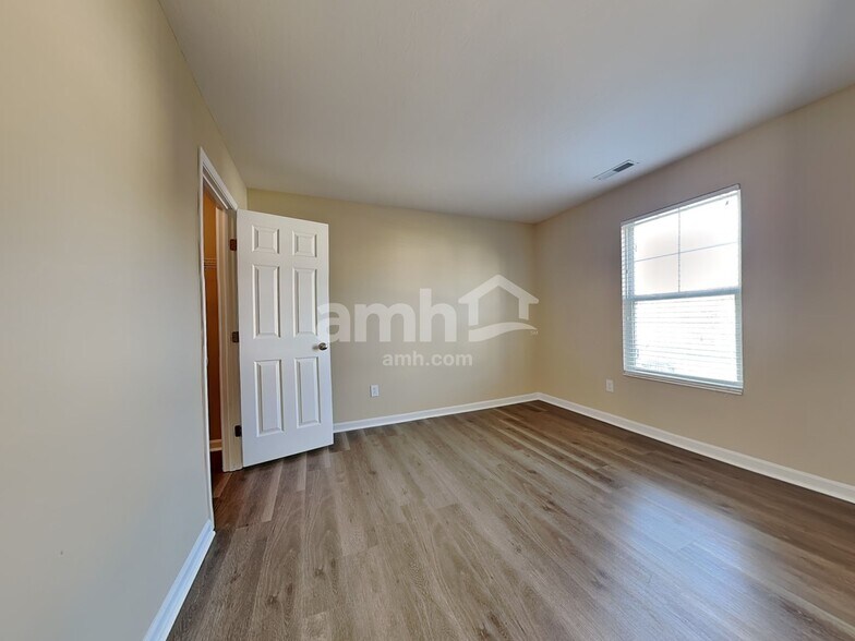 Building Photo - 1191 Summerlake Dr