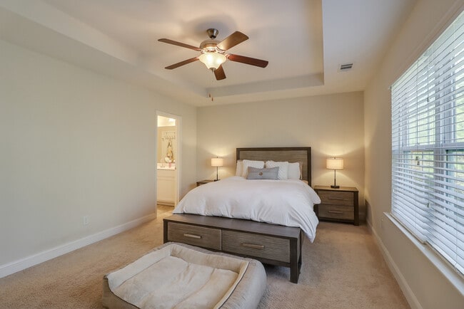 Building Photo - 413 Ferguson Ln