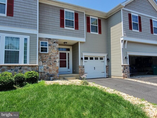 Building Photo - 431 Afton Dr