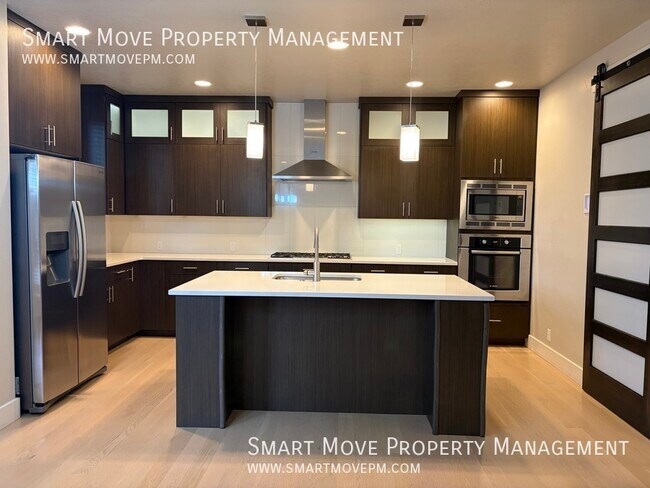 Building Photo - 2929 E Heartleaf Ln