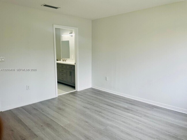 Building Photo - 17079 NW 22nd St