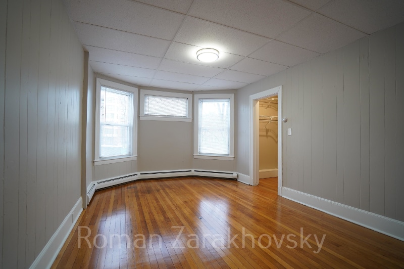 Building Photo - 8 Ashford Ct