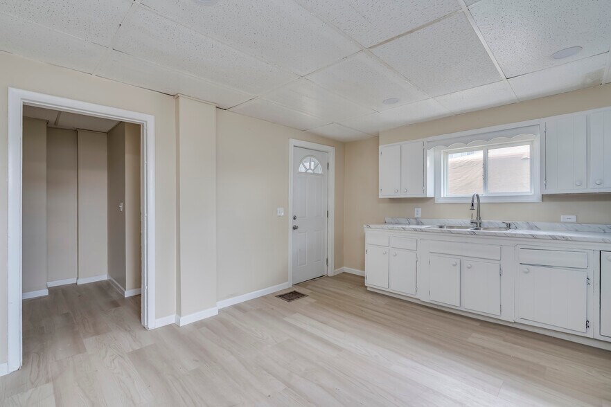 Building Photo - 739 Griffin St