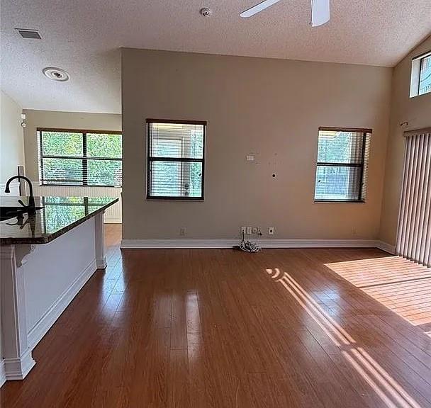 Building Photo - 4424 NW 52nd St