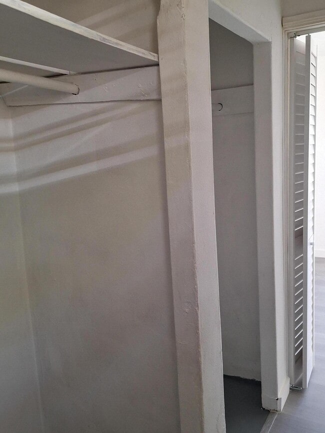 Building Photo - 3007 NW 59th St