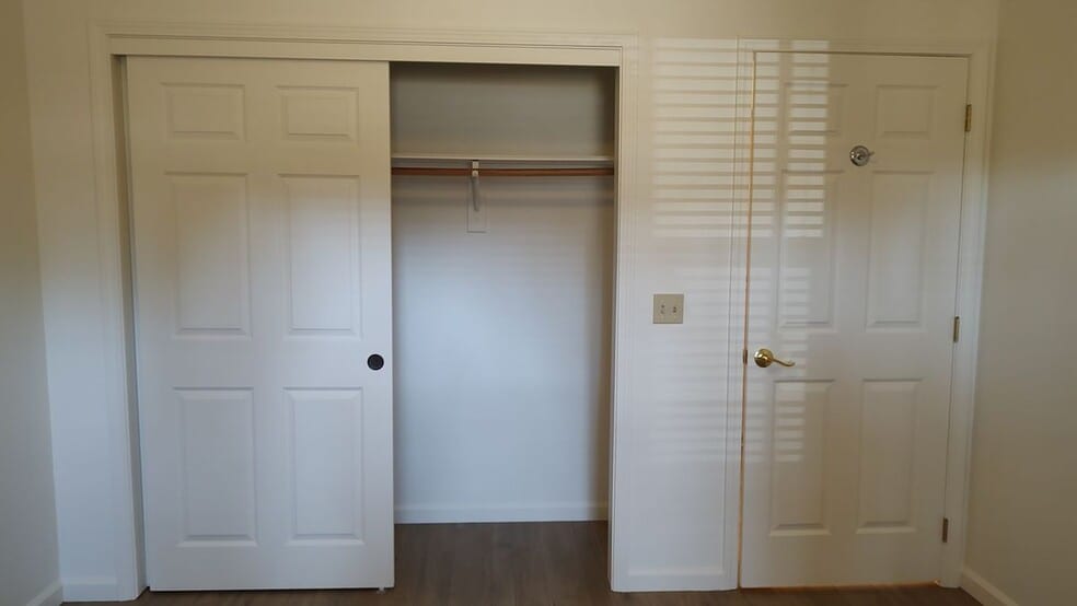 Building Photo - 7252 Parriza Ct