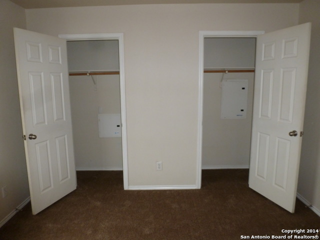 Building Photo - 10810 Mathom Landing