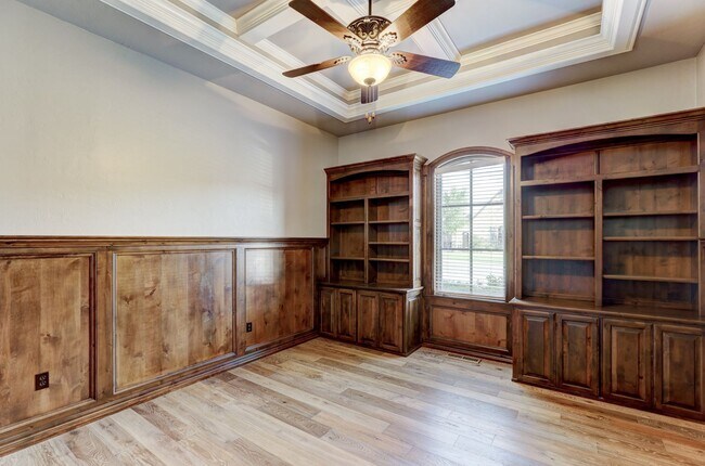 Building Photo - Luxury Living in Rosecreek – 4-Bedroom Home in Deer Creek Schools!