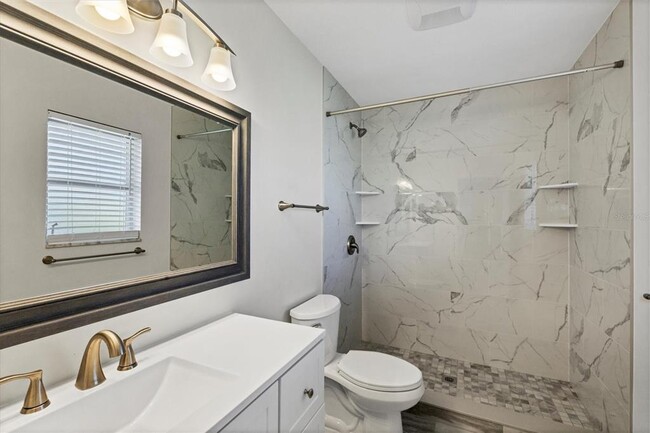 Building Photo - 213 Giotto Dr