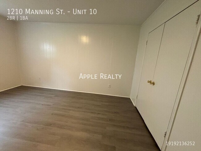 Building Photo - 1210 Manning St