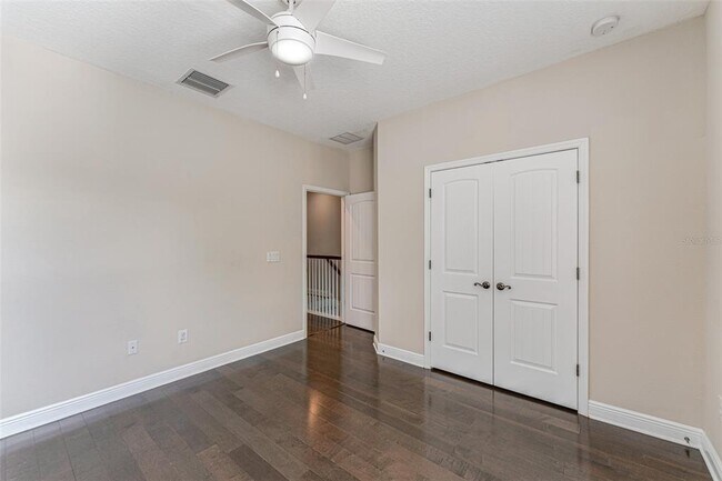 Building Photo - 213 S Westland Ave