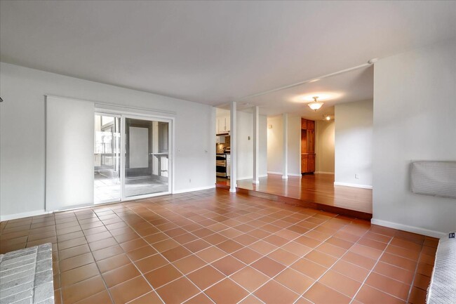 Building Photo - 39191 Argonaut Way