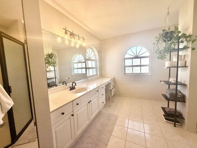 Building Photo - 1774 Primrose Ln