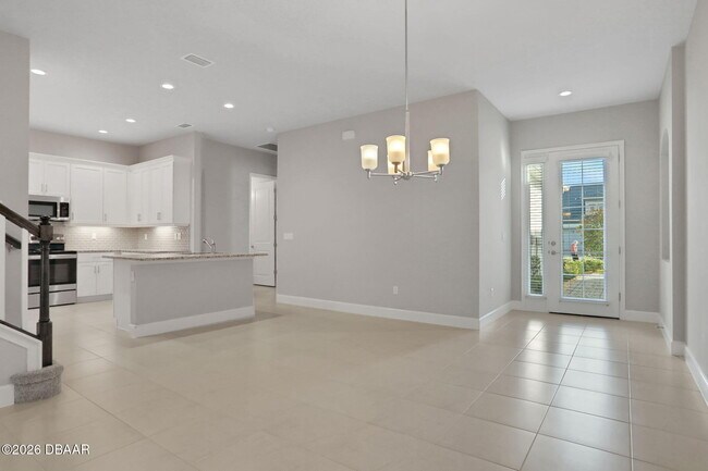 Building Photo - 78 Longridge Ln