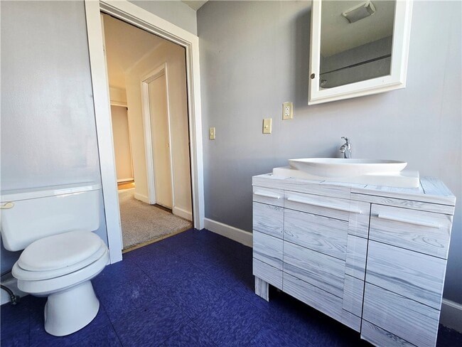 Building Photo - 81 Genesee St