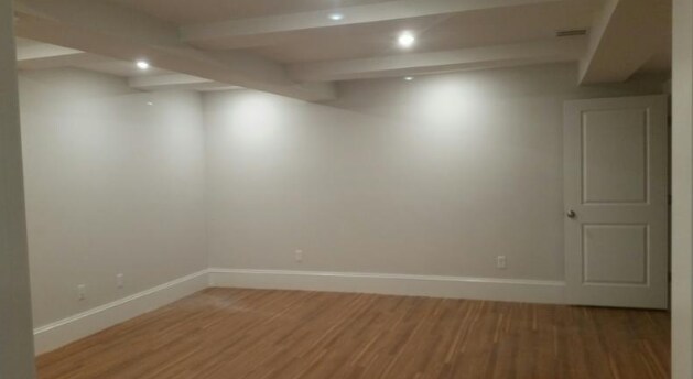 Building Photo - 2044 Beacon St