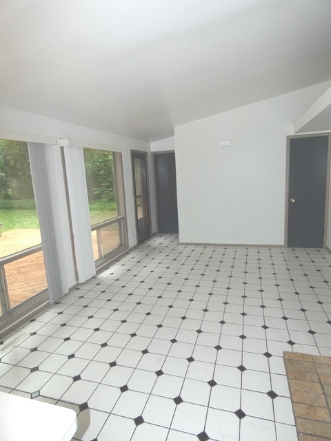 Building Photo - 1156 Myrtle Ln