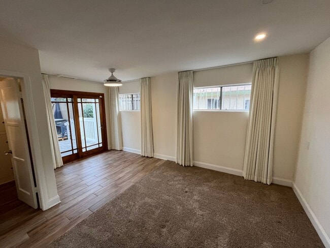 Building Photo - 2 Bedroom 2 Bath Single Family Home in Orange