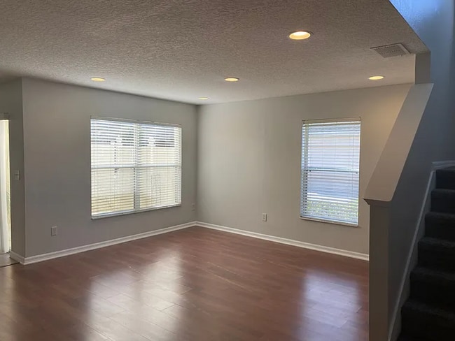 Building Photo - 3035 Indus Dr