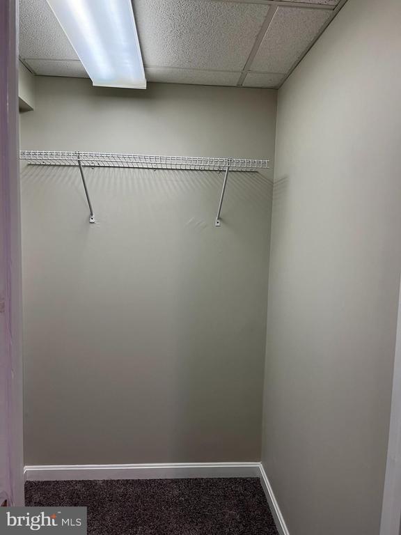 Building Photo - 1049 Wingate Ct