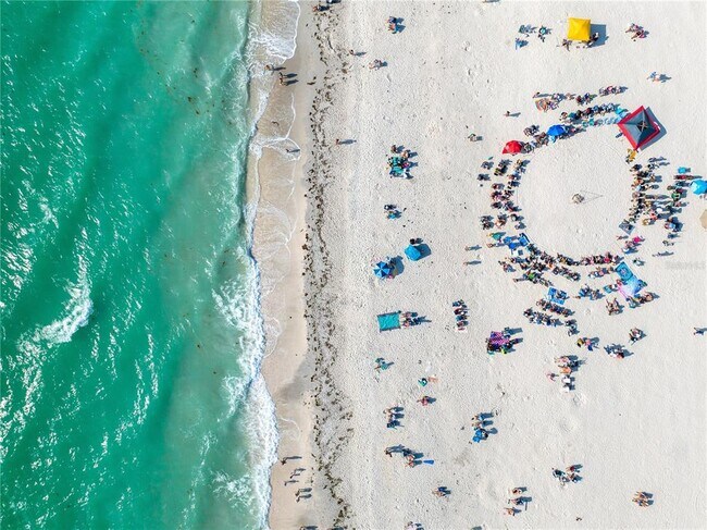 Building Photo - 5636 Cantucci St