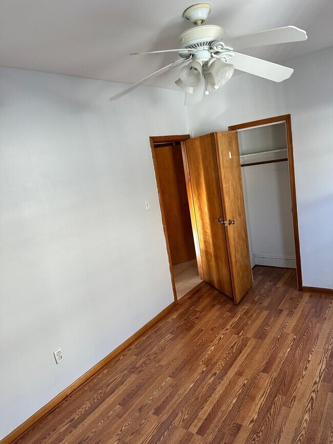 Building Photo - 181 Avenue C