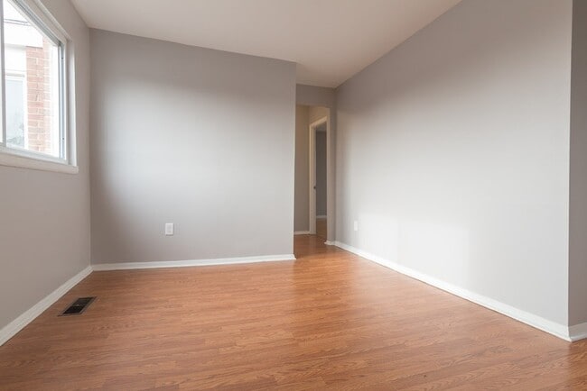 Building Photo - 90X Arion Park Rd