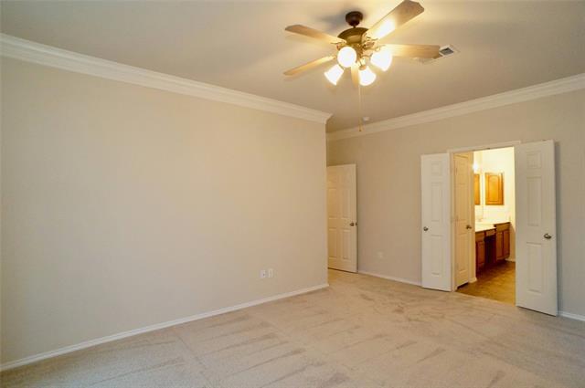 Building Photo - 9304 Clearview Dr