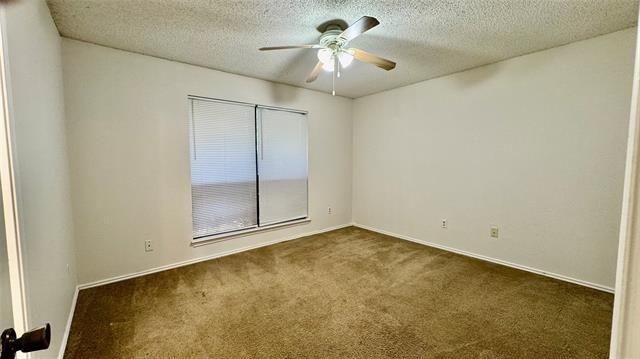 Building Photo - 107 Glade Shadow Dr