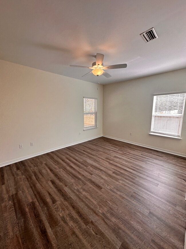 Building Photo - 1050 N County Hwy 393