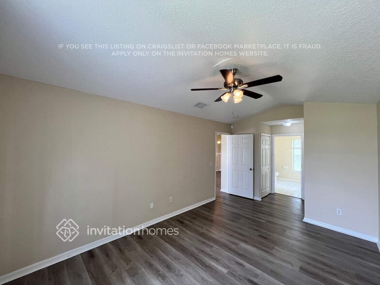 Building Photo - 1933 SW Lennox St