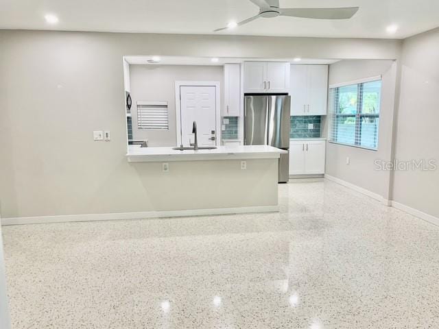 Building Photo - 2472 Coronado Way