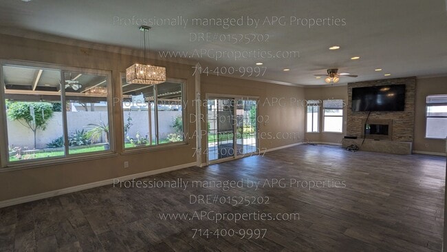 Building Photo - 1745 N Pheasant St