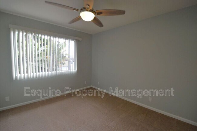 Building Photo - 5410 Driftwood St