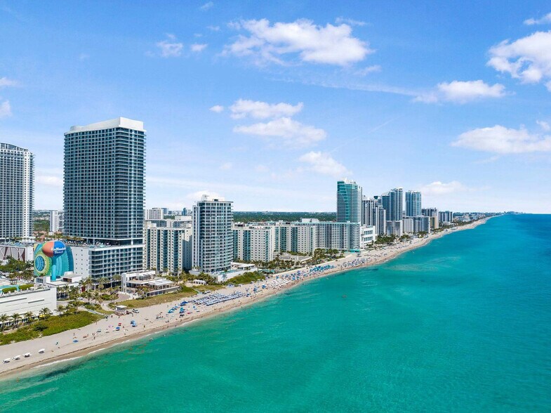 Building Photo - 4111 S Ocean Dr