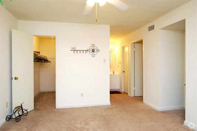 Bedroom - 8751 Broadway