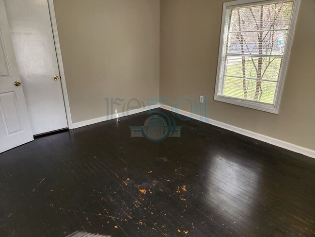 Building Photo - Ready For Showings! Great Find In North Little Rock