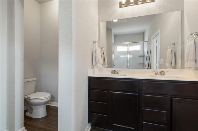 Building Photo - 213 Bremen St