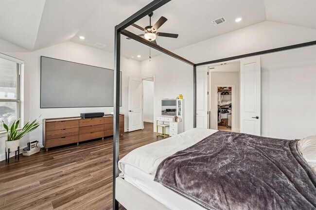 Building Photo - 535 Trout River Rd