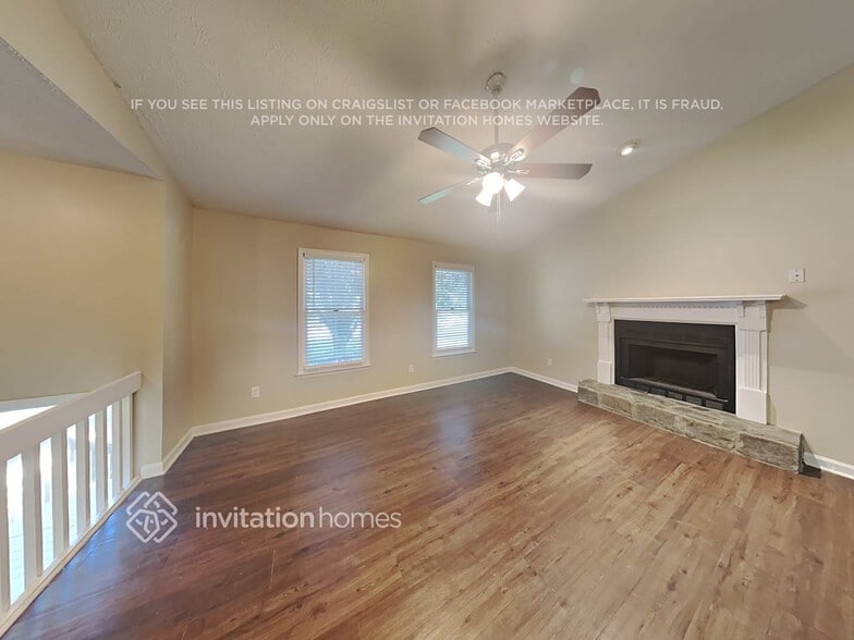 Building Photo - 3156 Fescue Cir