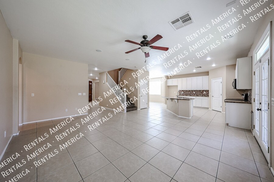 Building Photo - 6845 W Alta Vista Rd