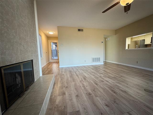 Building Photo - 1121 Signal Ridge Pl